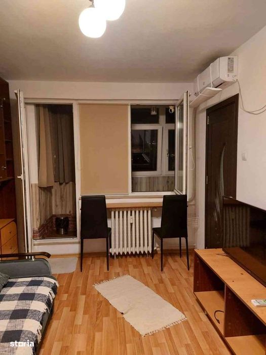 Închiriez garsonieră – Calea Vitan – 400 €/lună