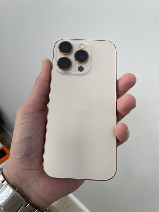 iPhone 16 pro 128 gb 100%