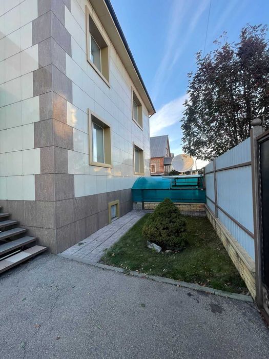 Продам дом 6 й микрорайон