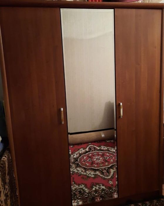 Спальный гарнитур