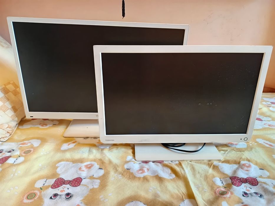Tv  led Toshiba și Thompson diagonala 61cm.