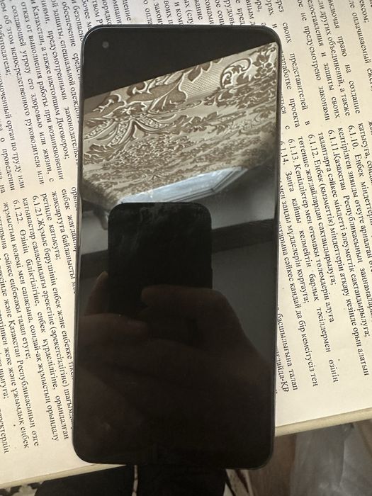 Oppo A78 в идельном состоянии