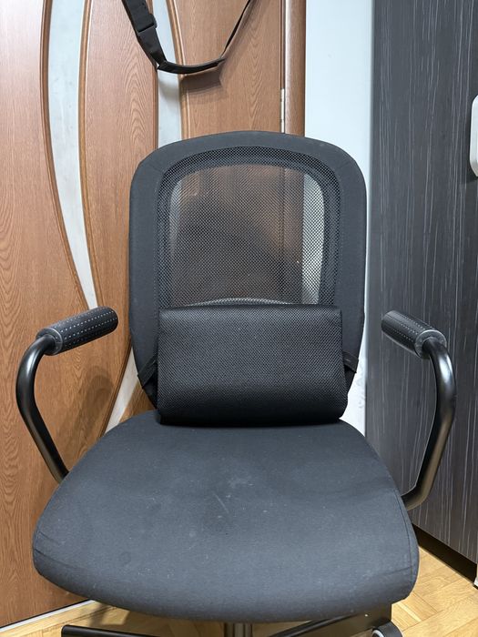 Scaun de birou negru