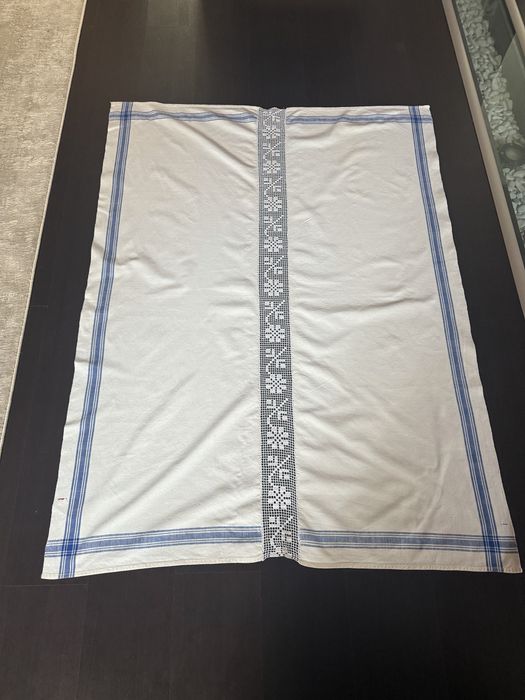 Fata de masa tesuta la razboi/ fata de masa in traditionala