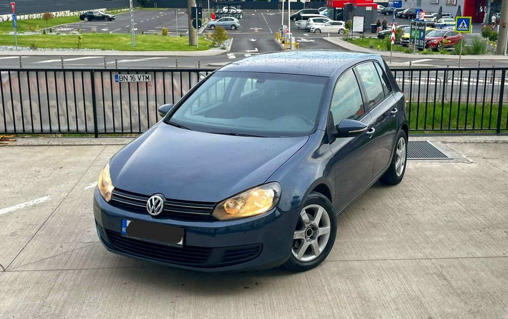 VOLKSWAGEN Golf 2010 — imagine 2