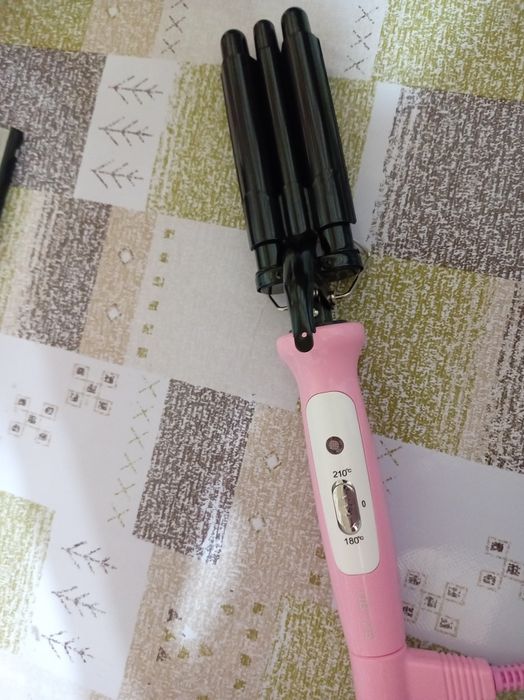 Продам плойку не дорого