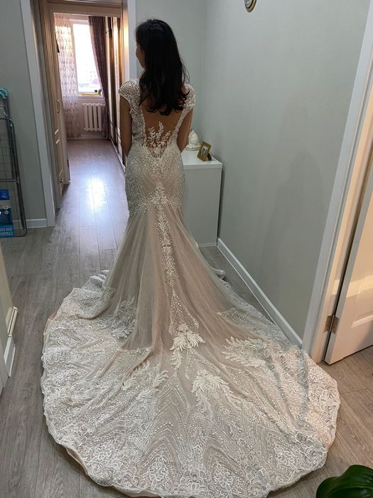 Свадебное платье размер 44-46