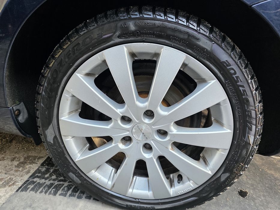 4 Roti alia passar b6 b7 golf 5 6 7 5x112 iarna 205 50 17