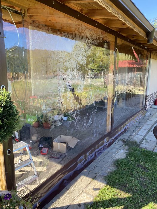 Ветроупорни завеси, тенти, бризенти за ремаркета.