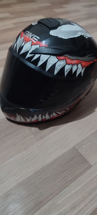 Продам шлем для мопеда