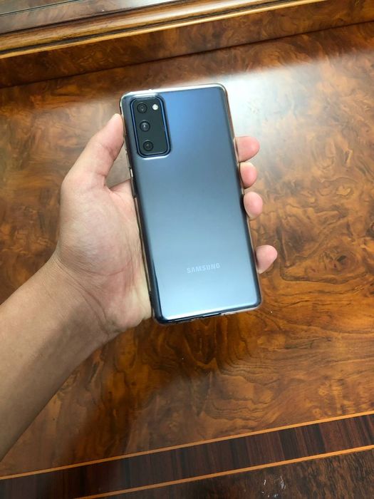 Samsung s20 FE 5G ideall