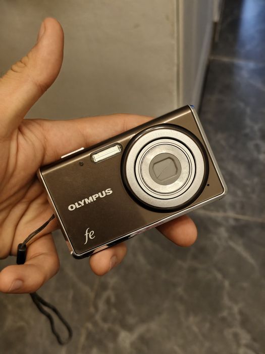 Olympus  FE-4020 мыльница