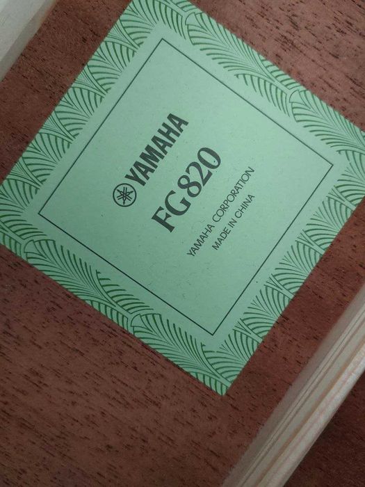 Акустическая гитара Yamaha FG820