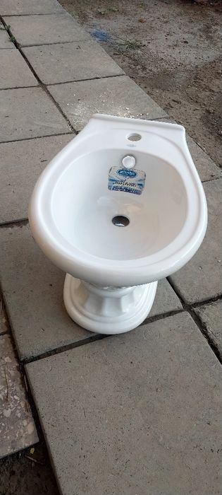 Биде фирма миллано