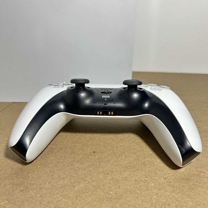 Sony PlayStation 5 дисковая версия CFI-1015A