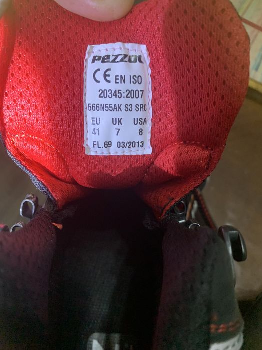 Мужские ботинки