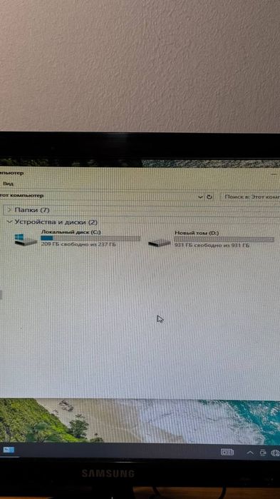 i3 10100, SSD M2 256GB, VIDEO KARTA. RX580 8GB, 8GB RAM