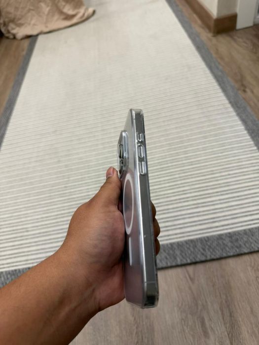 Продам iphone 16 pro max 256 gb е сим