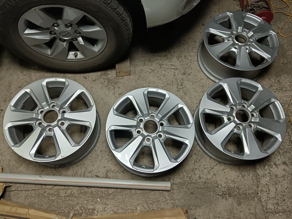 Продам диски на Prado 250, Land Cruiser 300 р18 оригинал