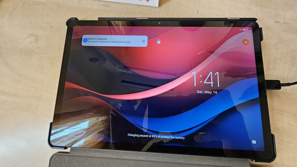 Tableta Lenovo M11