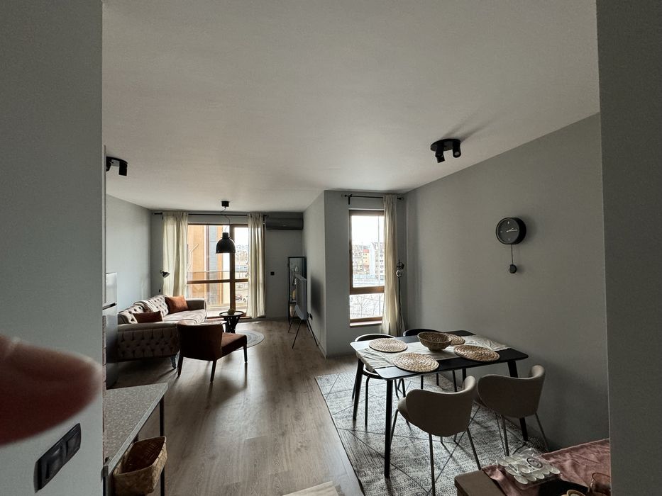 Дава се под наем Двустаен апартамент в Варна, Победа - 76 кв.м за 561 € - Снимка #6