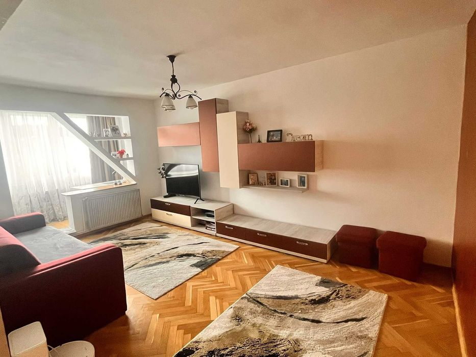 De inchiriat apartament 3 camere Tudor