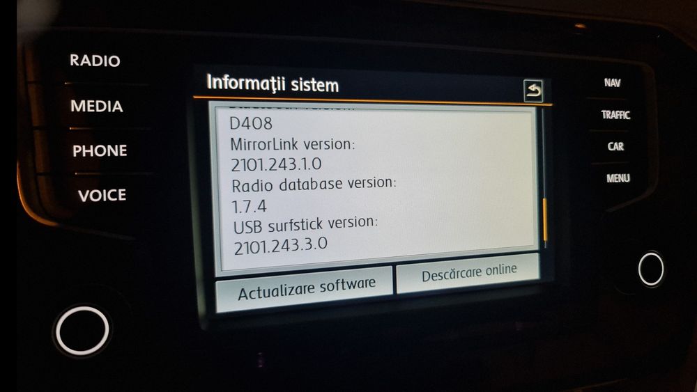 Display navigatie VW + rama Piano Black