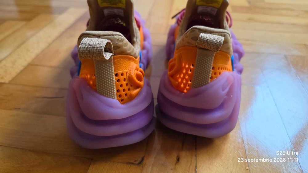 incaltaminte / papuci/ slapi / crocs Salehe Bembury apricot