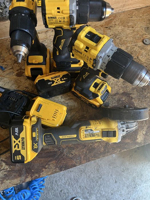 Set scule dewalt