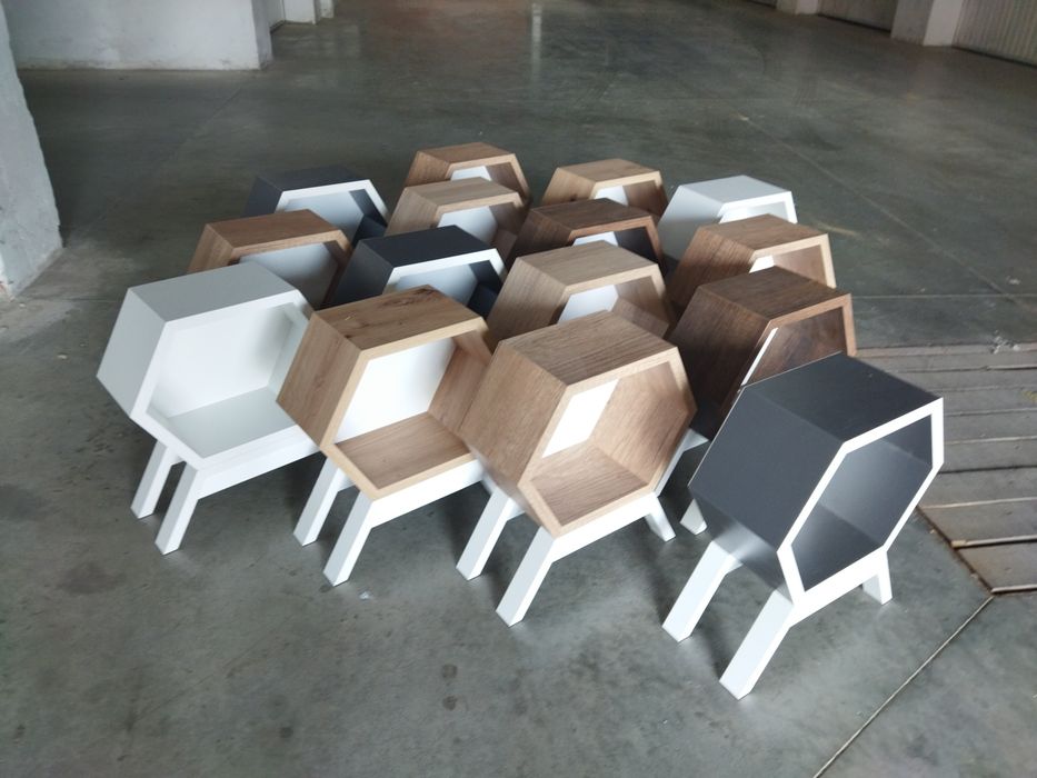 Нощно шкафче, библиотека, масичка, етажерка, цветарник,"Книгозавър" ,