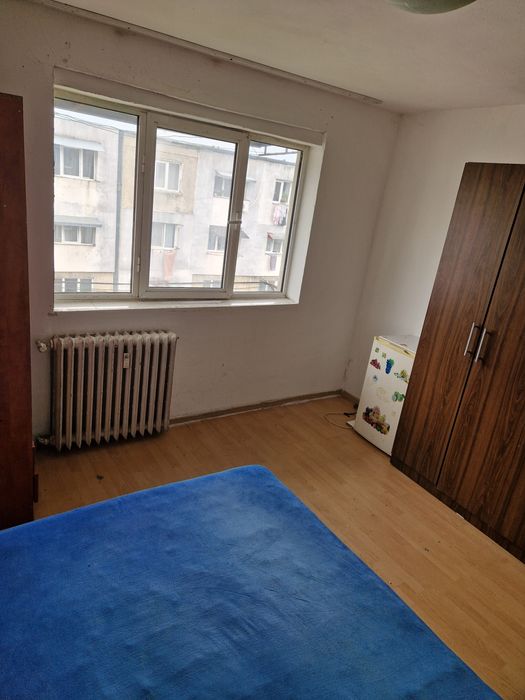 Camera camin Bularga cu baie proprie etaj 4