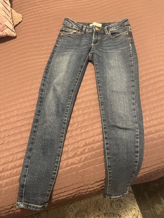 Blugi masura 34 - orice pereche 30 ron