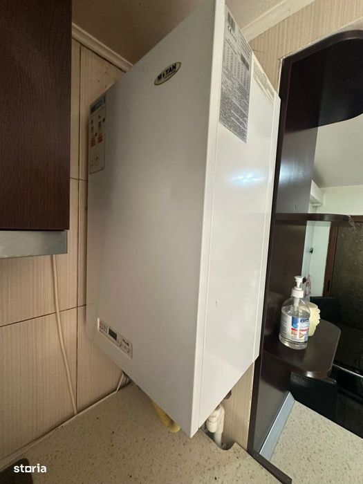 - Apartament 2 camere parter cu acces in curte, Calea Galati.