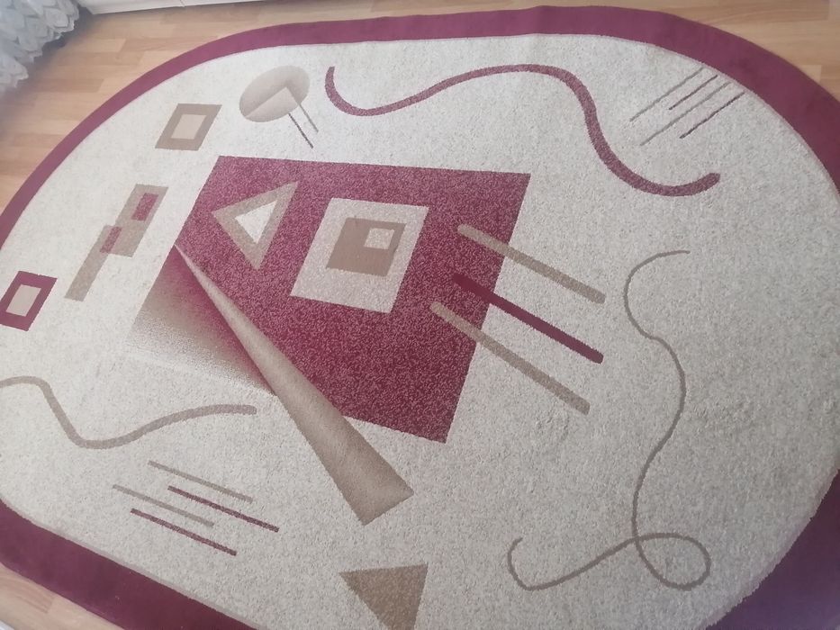 Овальная кілем сатылады