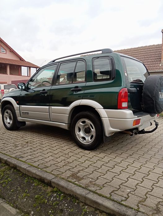 Suzuki grand Vitara 2.0 benzina 4x4 reductor de la mic la mare