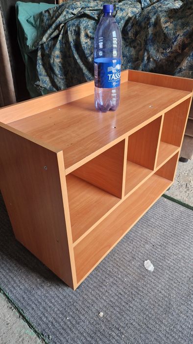 Продам  обувницу