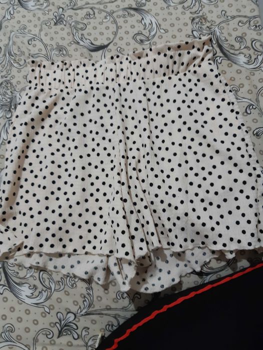 Pantaloni scurți de vară