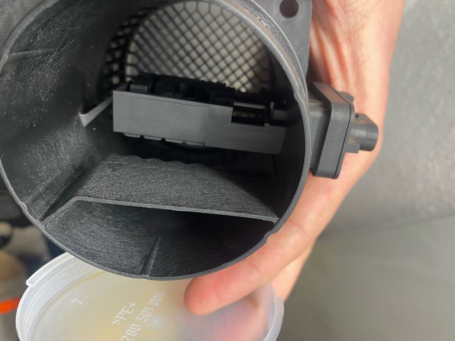 дебитометър за пасат Б8