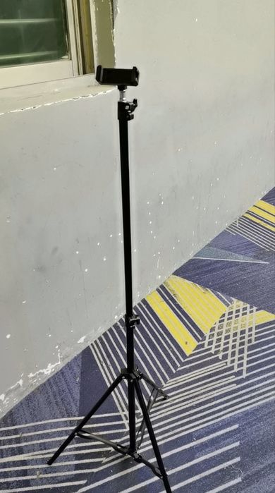 Штатив для телефона