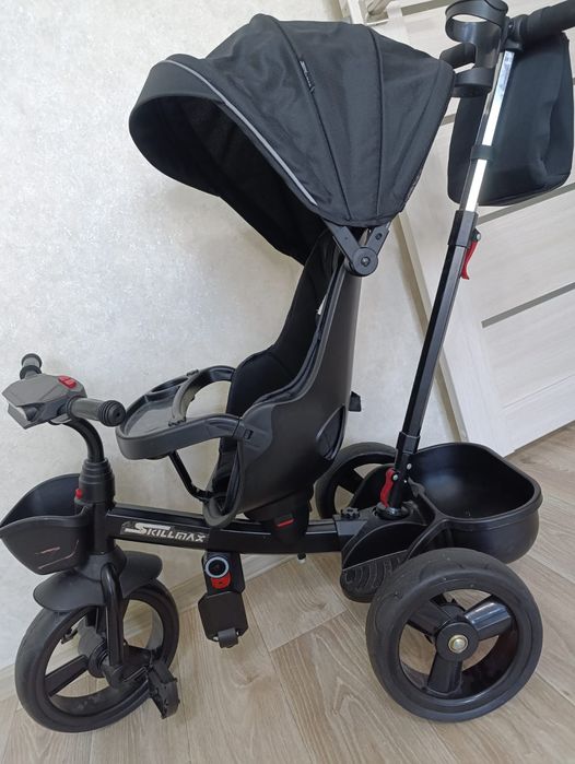 Детский велосипед трех колесный