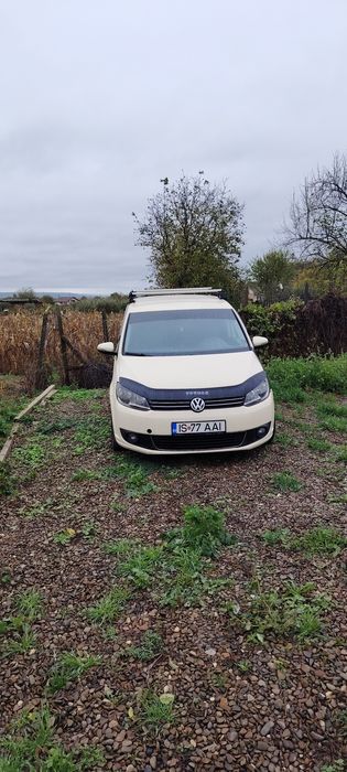 VOLKSWAGEN Touran 2012 — imagine 1