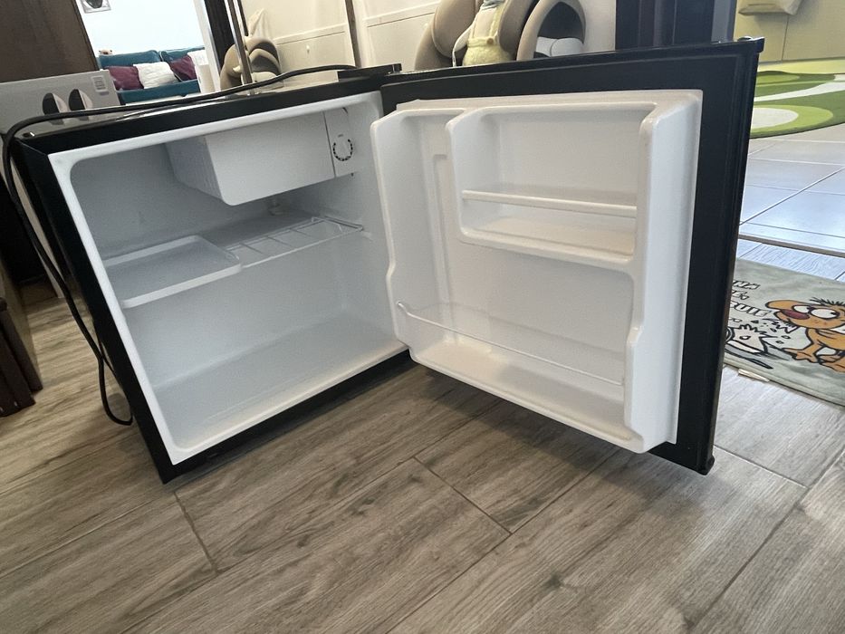 Frigider minibar