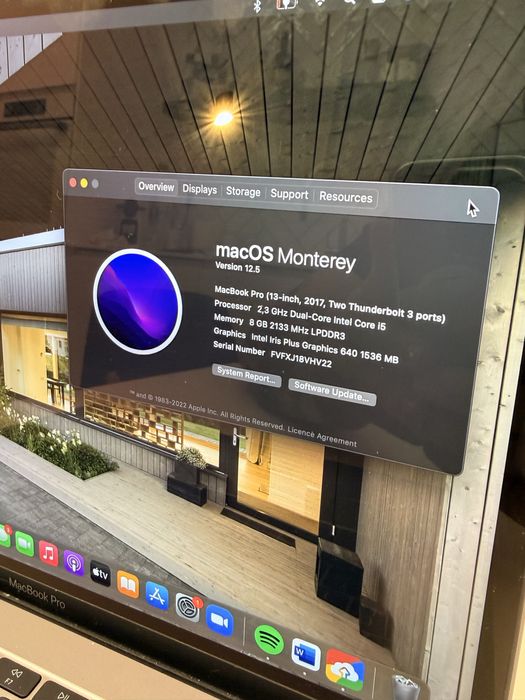 MacBook Pro 13 inch stare perfecta impecabil