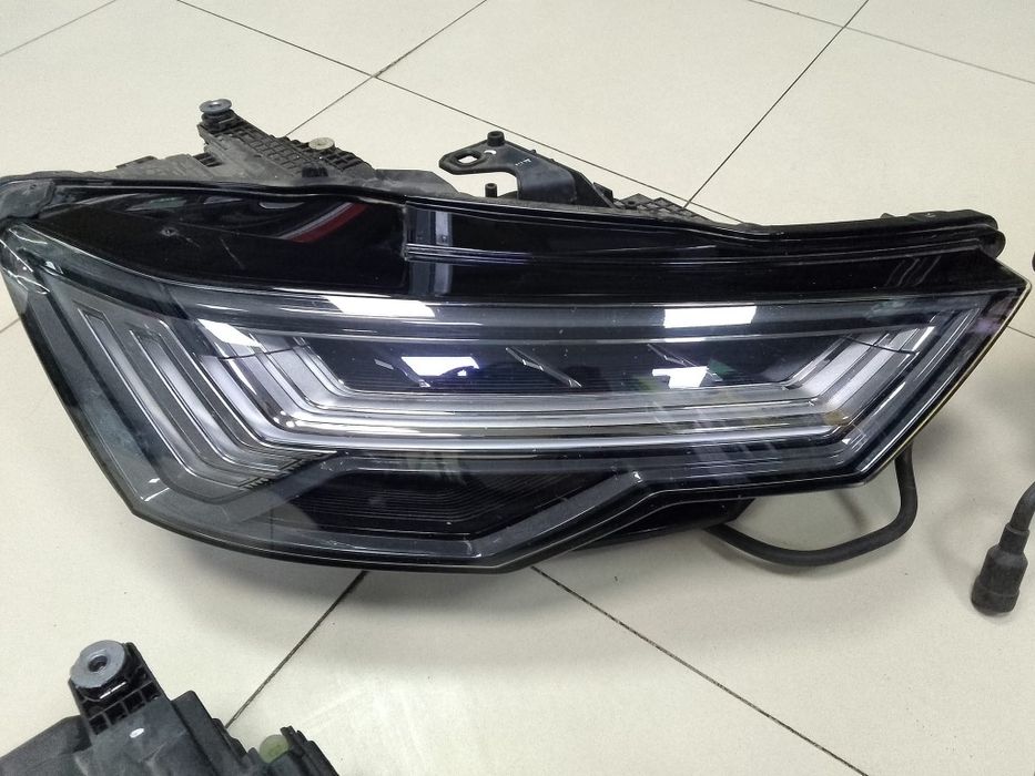 Фарове Audi a6c8