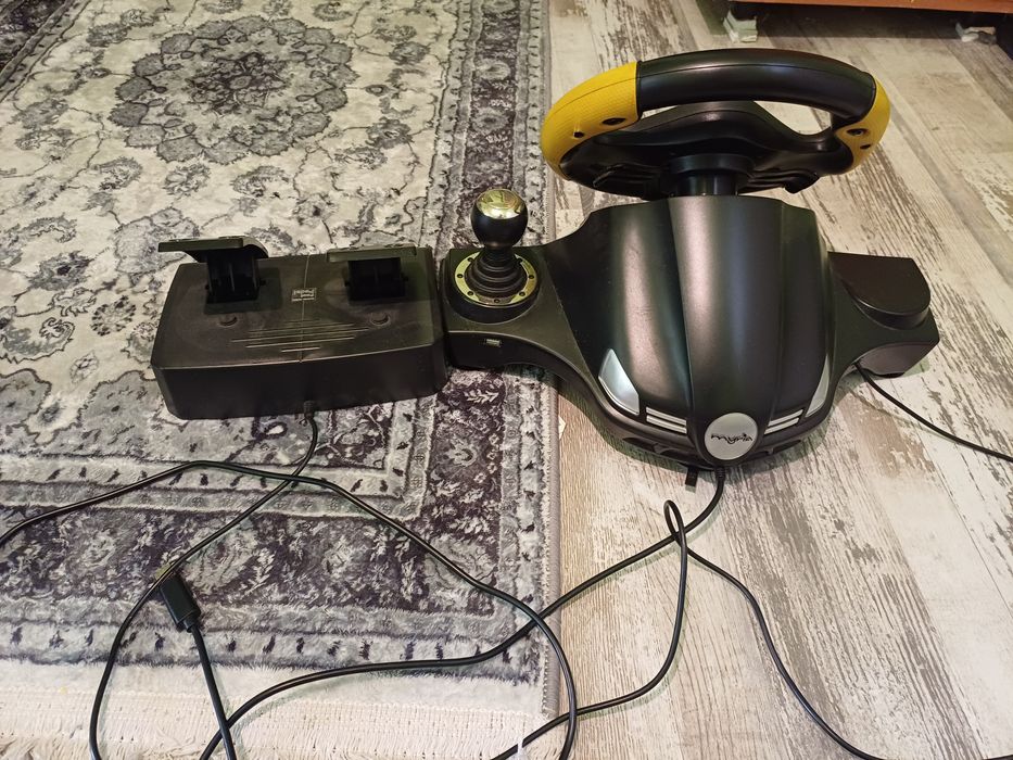 Vând volan gaming myria mg7400