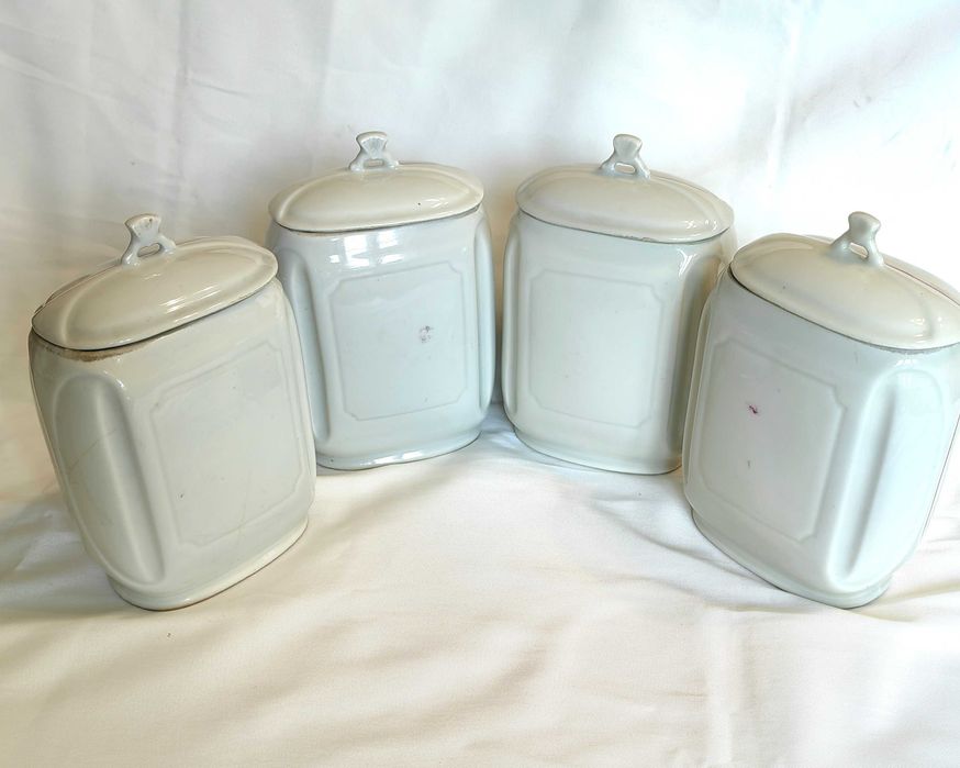 Български Порцеланов Кухненски Сервиз Буркани на Развитие с.Калейца