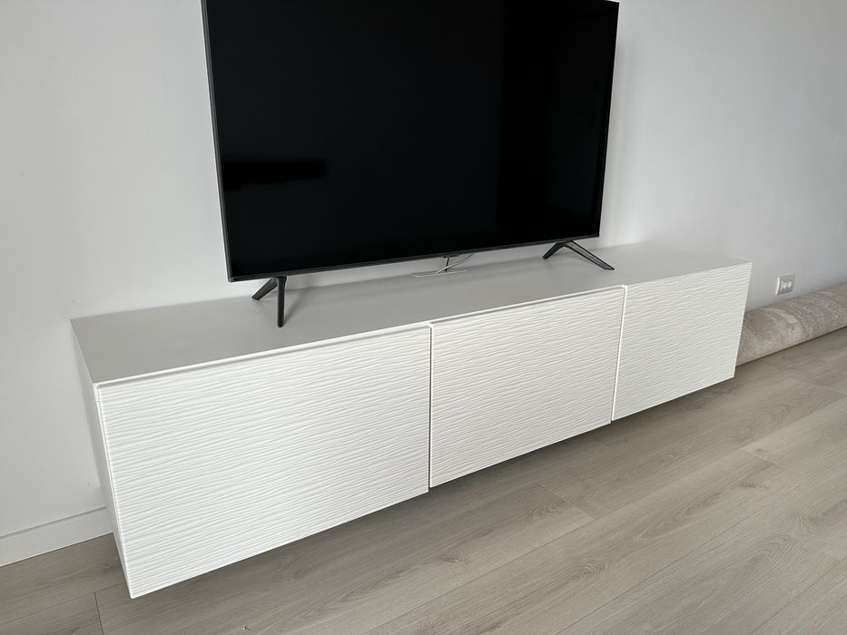 Comodă TV IKEA albă/modernă//180 cm, soft-close, design texturat