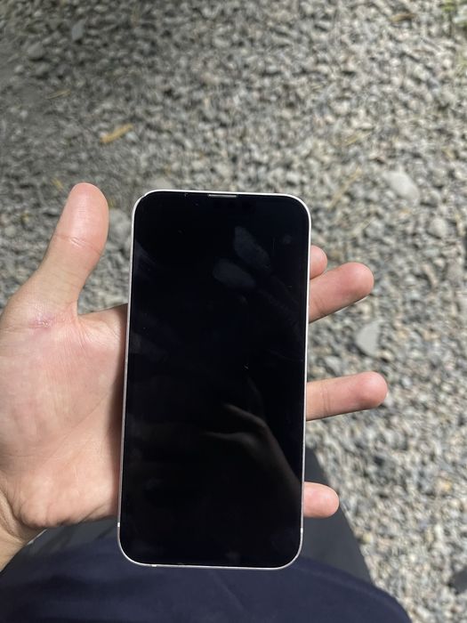 Iphone 13 розовый