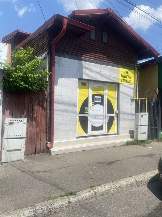 Spatiu comercial  de inchiriat Malu Rosu