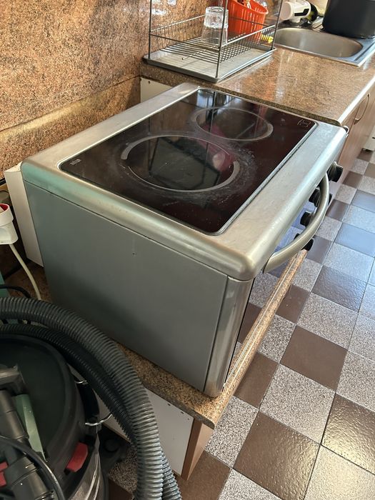 Съдомиялна Бломберг